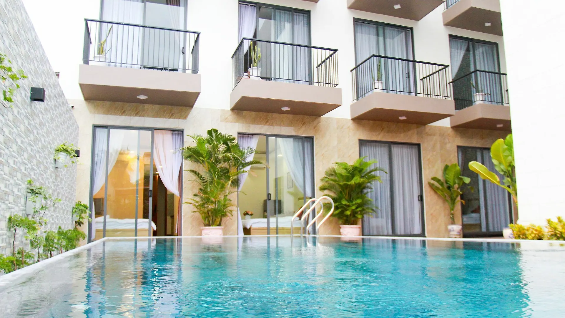 Tv House Aparthotel Da Nang